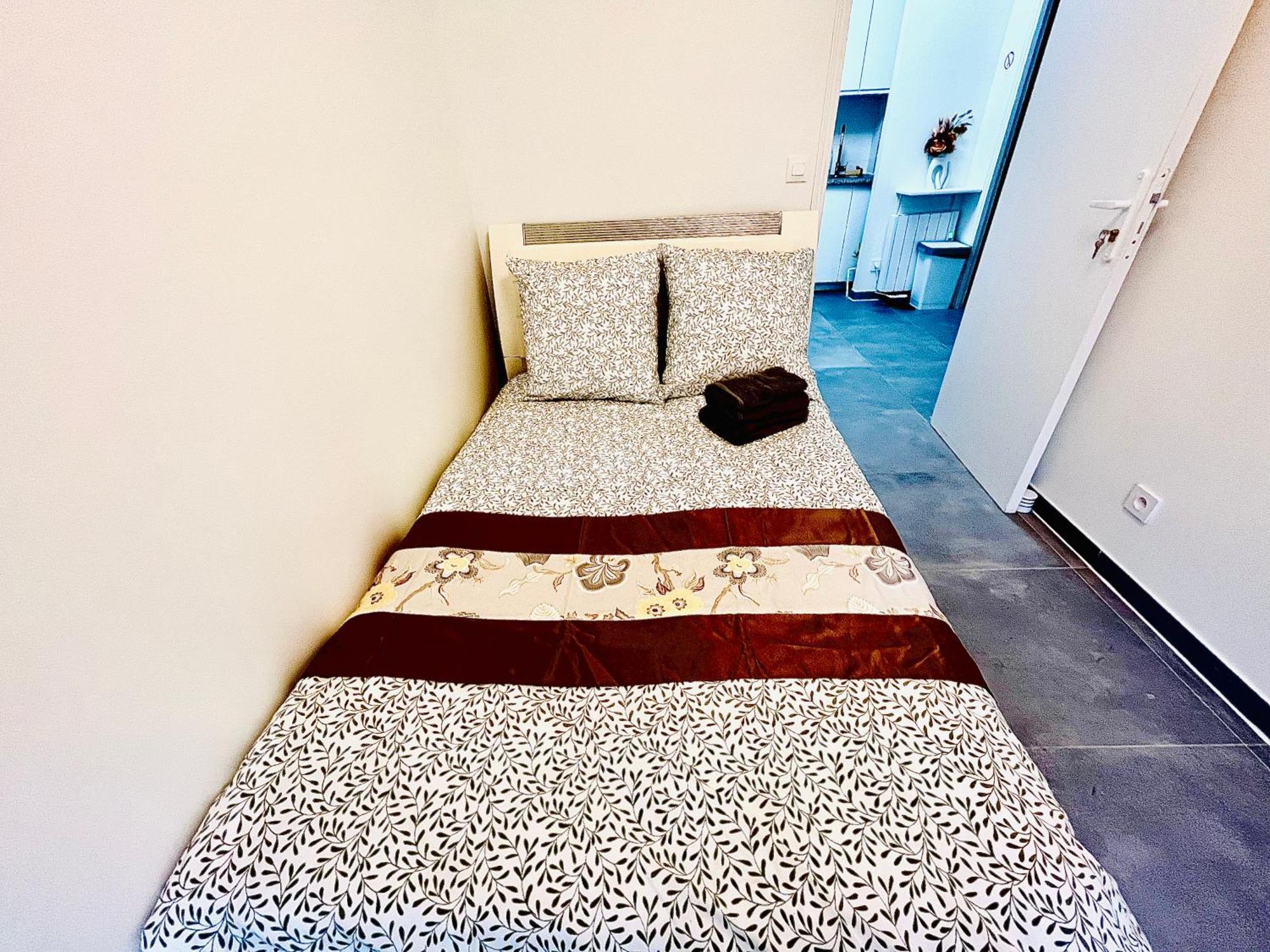 Dream Dwell Paris-Two Bedrooms Apart Near Gare Du Nord Esterno foto